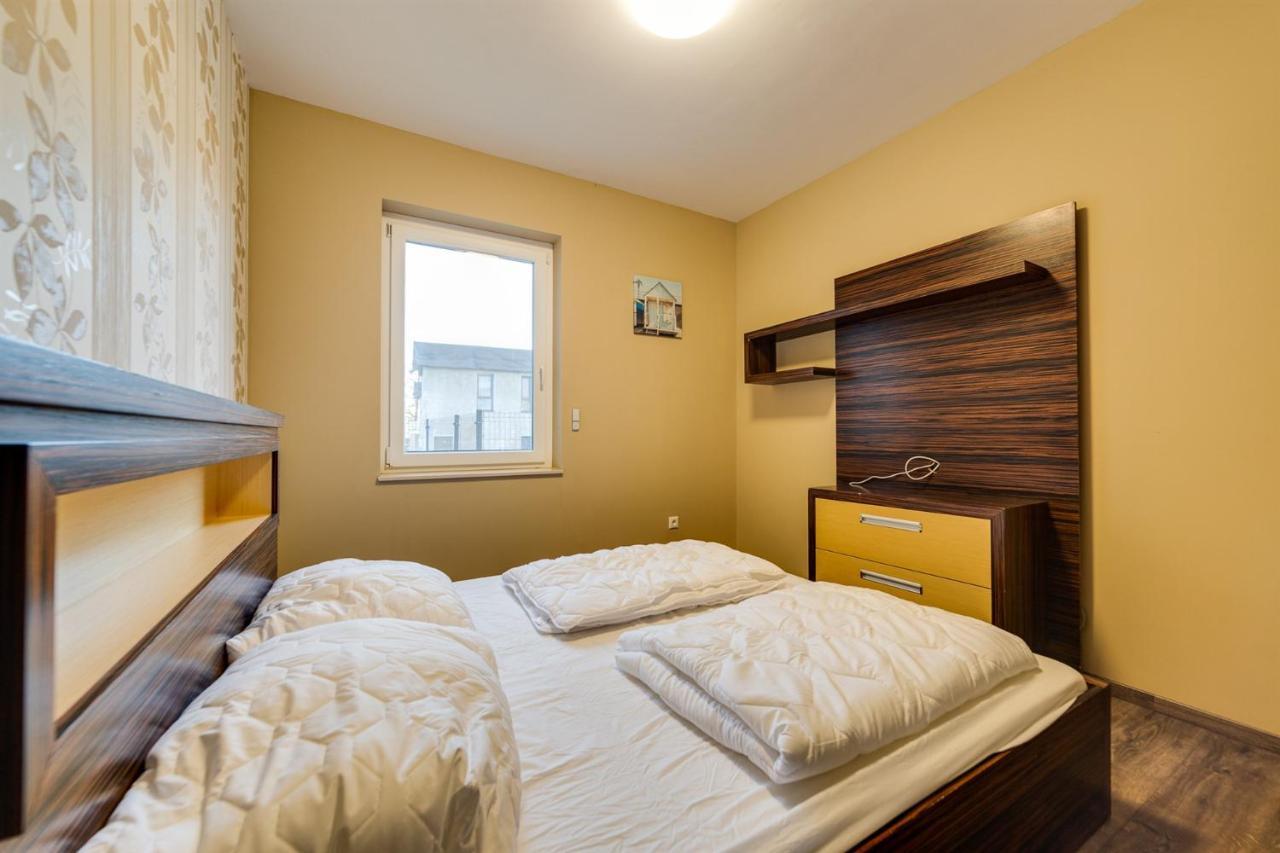 Forest Foeldvar Apartmanok By Bltn Balatonföldvár Buitenkant foto