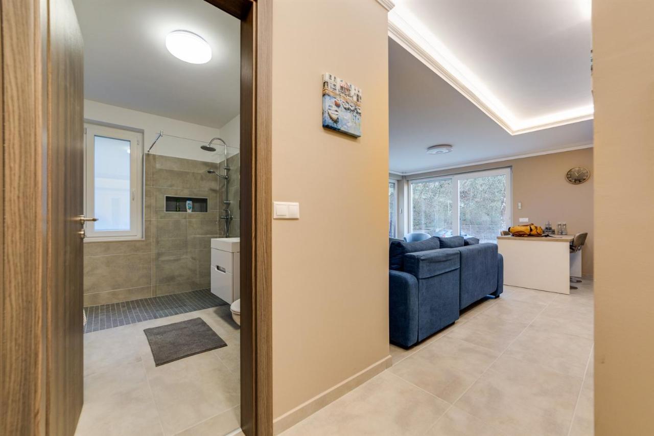 Forest Foeldvar Apartmanok By Bltn Balatonföldvár Buitenkant foto
