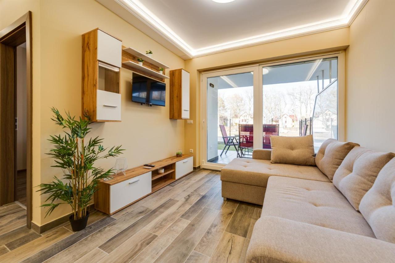 Forest Foeldvar Apartmanok By Bltn Balatonföldvár Buitenkant foto