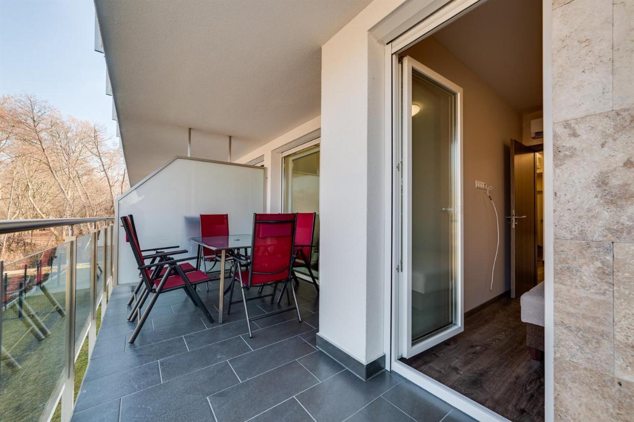 Forest Foeldvar Apartmanok By Bltn Balatonföldvár Buitenkant foto